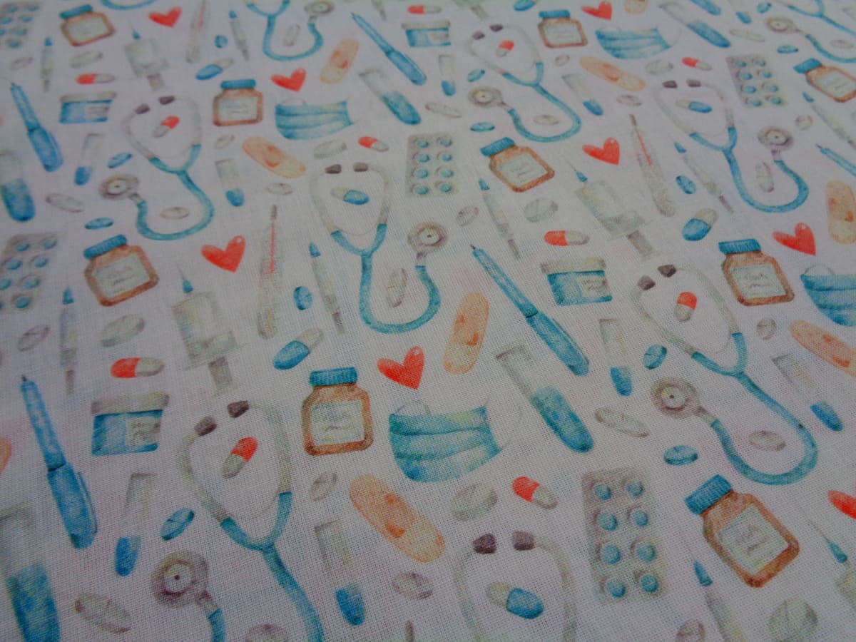 Popelín algodón estampado (patchwork) - Serie Medicina - Imagen 2