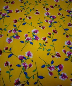 Viscosa estampación digital flores – Serie Ingo fondo amarillo