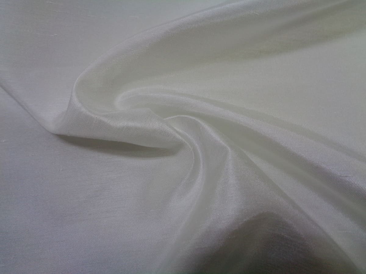 Shantung o Seda Salvaje - Color Blanco Roto - Imagen 3