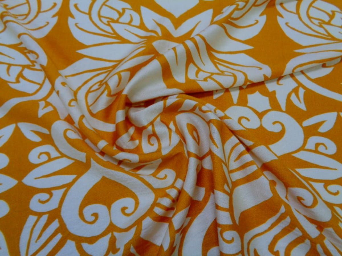 Viscosa estampada – Serie Merlin Mostaza - Imagen 3
